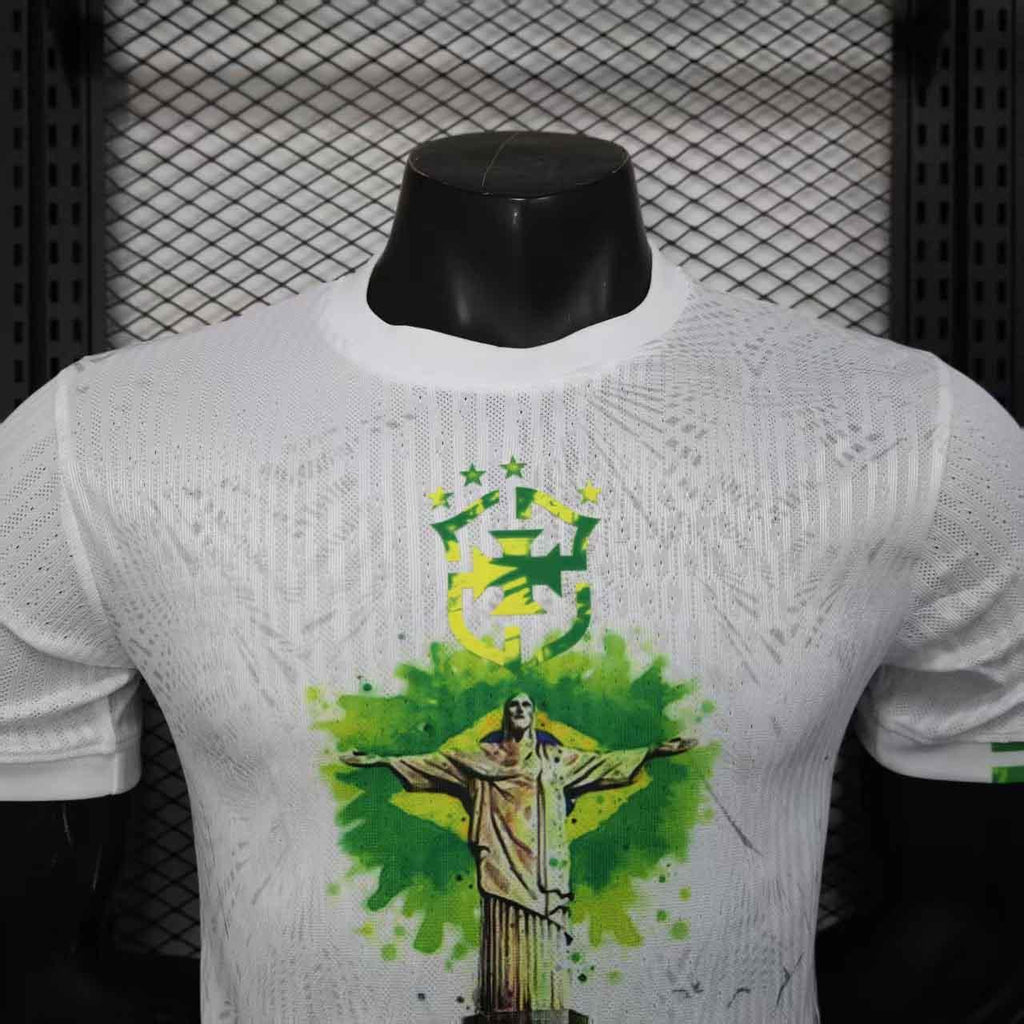Maillot de football Brésil 2025-26, modèle Le 12 -ème Maillot, vue du devant avec design moderne et couleurs officielles.