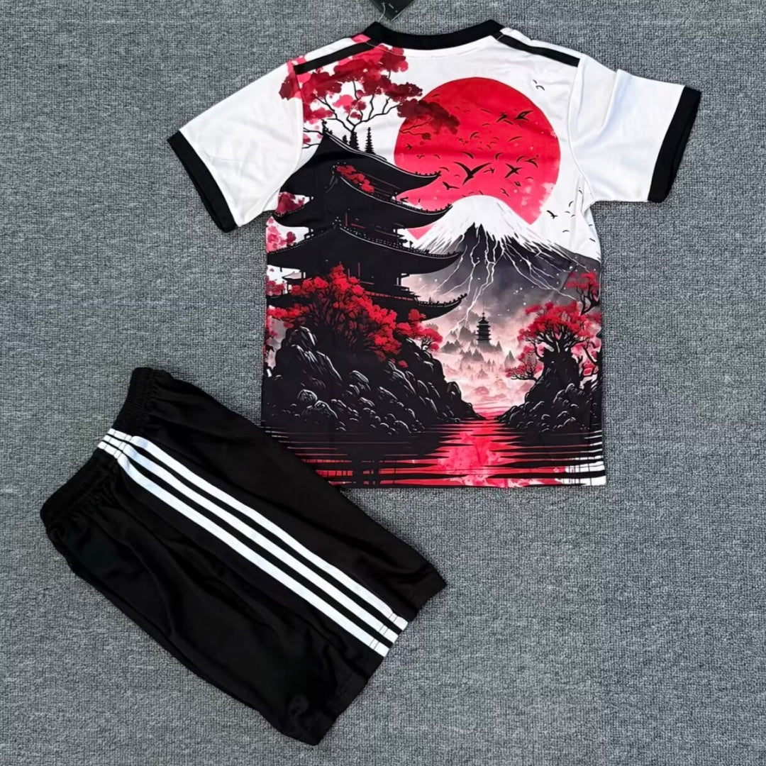 Ensemble enfant Japon spécial rouge Le 12 -ème Maillot, t-shirt et pantalon colorés, confortable et adapté aux jeunes enfants.