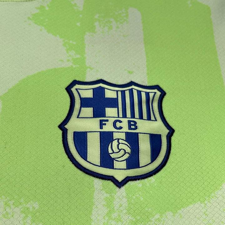 Maillot FC Barcelone foot troisième 2024-2025 Le 12 -ème Maillot, vue de face avec logo et design moderne.