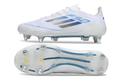 Crampons F50 de Le 12 -ème Maillot, avec pointes en acier et cadre en aluminium, pour l'alpinisme et la randonnée.