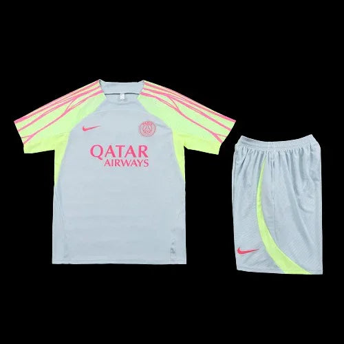 Ensemble PSG Le 12 -ème Maillot avec maillot et short, design officiel de l'équipe de football Paris Saint-Germain.
