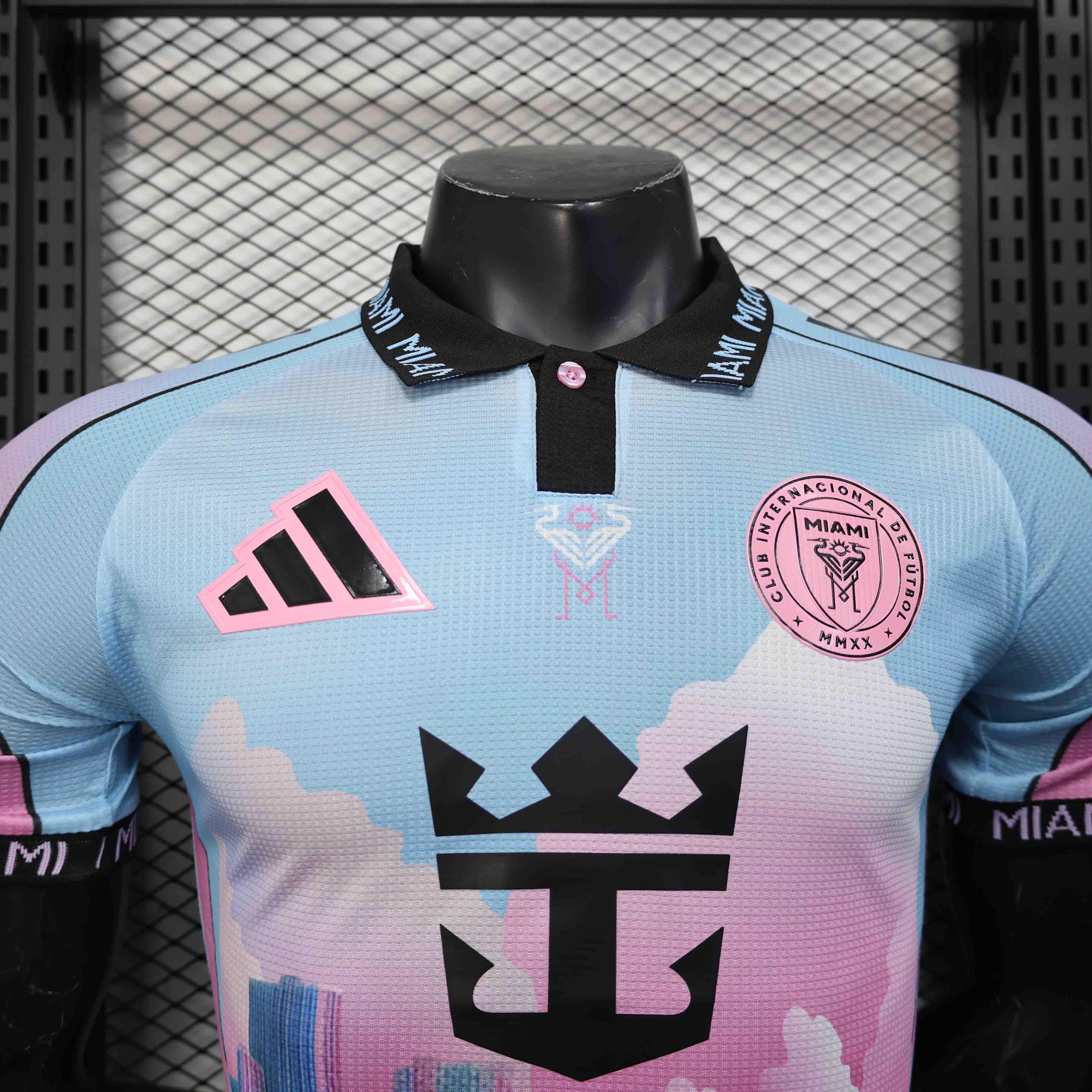 Maillot Inter Miami 25-26 Le 12 -ème Maillot, maillot de football pour enfants, vue de face, couleurs de l'équipe.