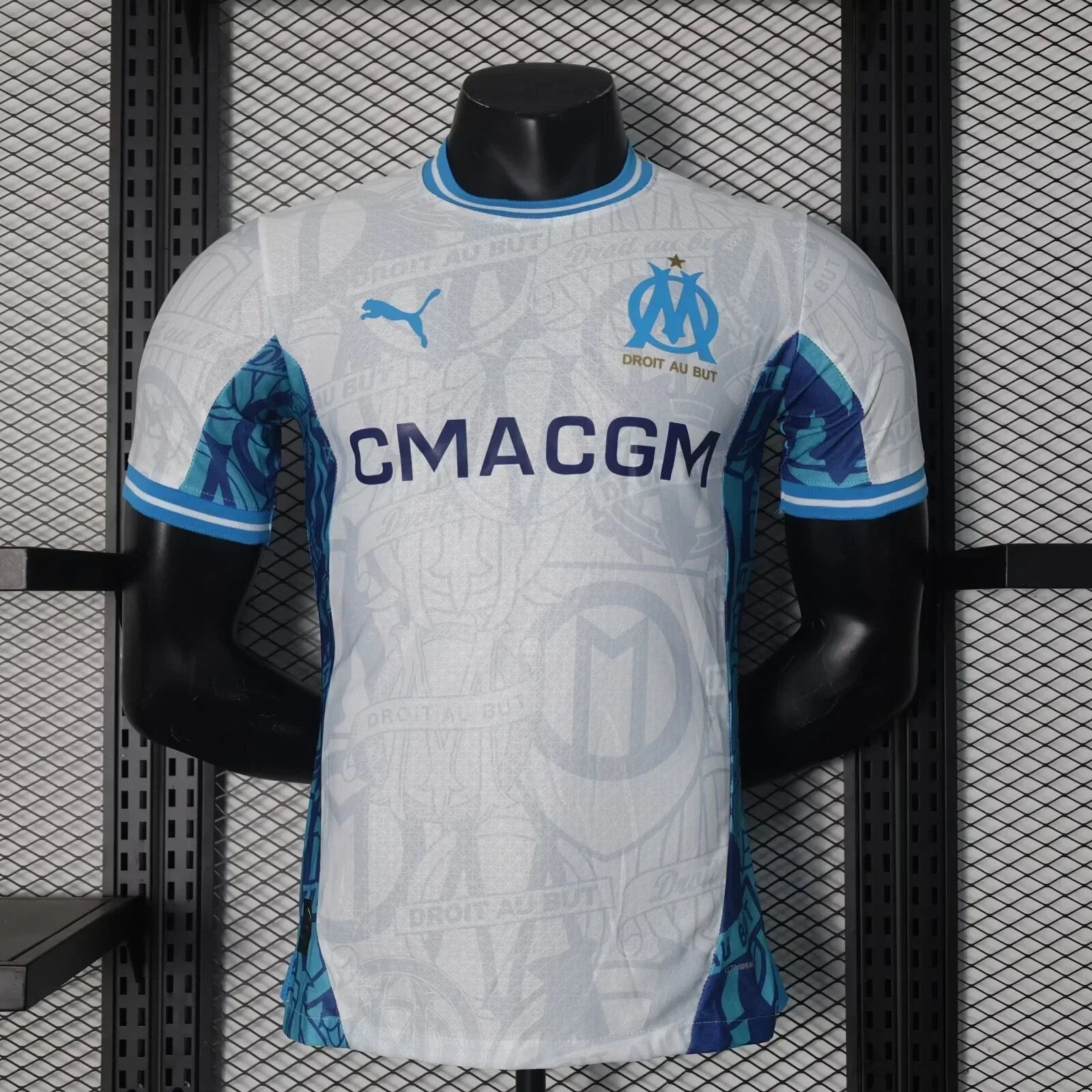 Maillot de football domicile Marseille OM 2024 2025 Le 12-ème Maillot, maillot rouge et blanc avec logo OM et détails sportifs