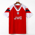 Maillot domicile rétro Arsenal 1992-1993 Le 12-ème Maillot, maillot de football vintage avec logo et design classique.