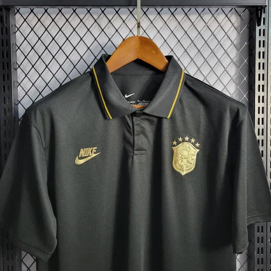 Maillot de football Brésil Concept 2022/23 de Le 12 -ème Maillot, vue front avec logo et design coloré.