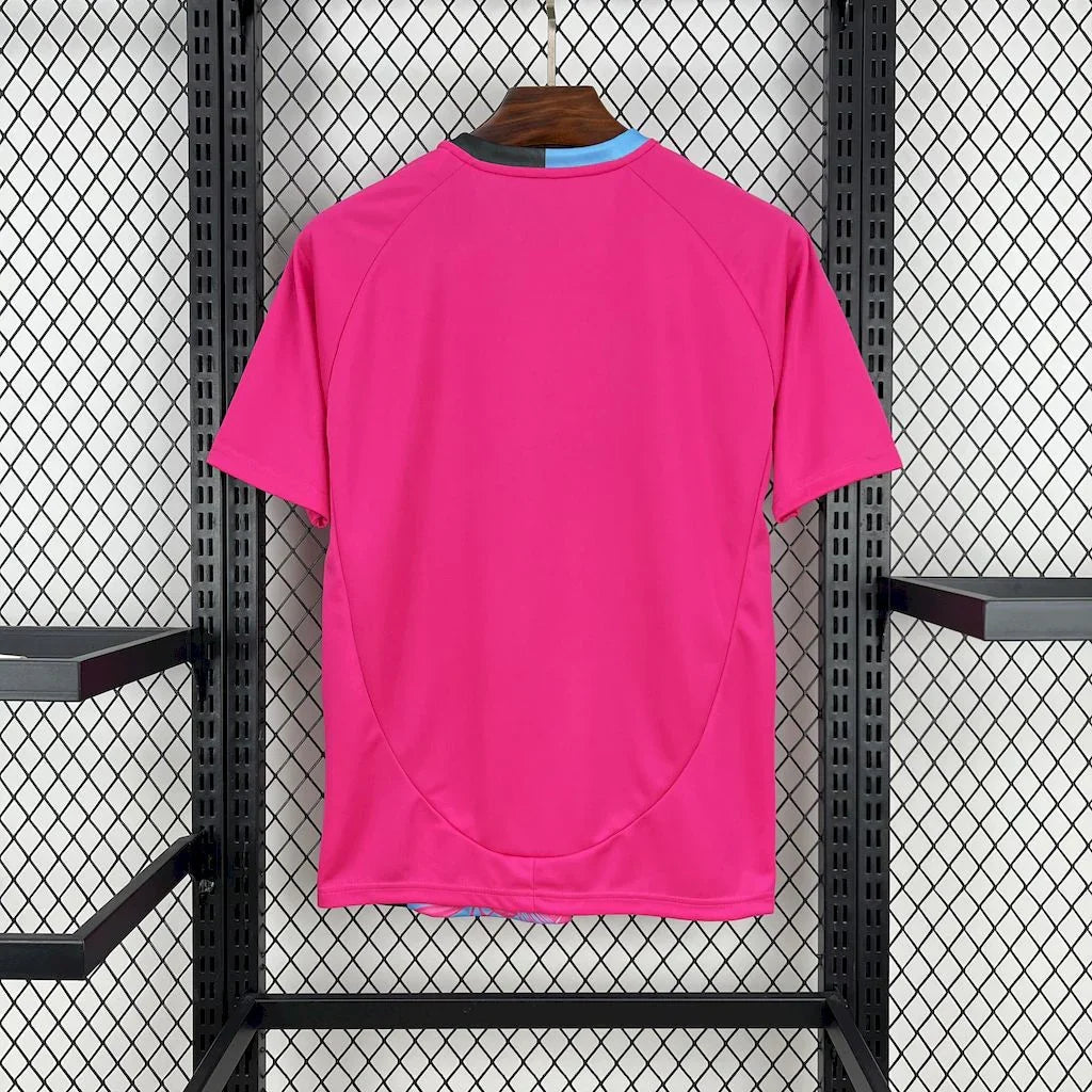 Maillot de football Inter Miami pour enfants 25-26 ans, marque Le 12 -ème Maillot, tissu en polyester avec logo de l'équipe.