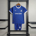 Maillot extérieur enfant Olympique de Marseille 2023-2024 Le 12 -ème Maillot, maillot de football avec logo et couleurs du club.