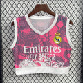 Maillot Real Madrid 25/26 femme, Le 12 -ème Maillot, maillot de football féminin avec logo du club et design spécial.