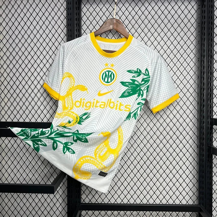 Maillot concept Inter Milan 2024-25 de la marque Le 12-ème, vu de face avec détails du design et couleurs officielles.
