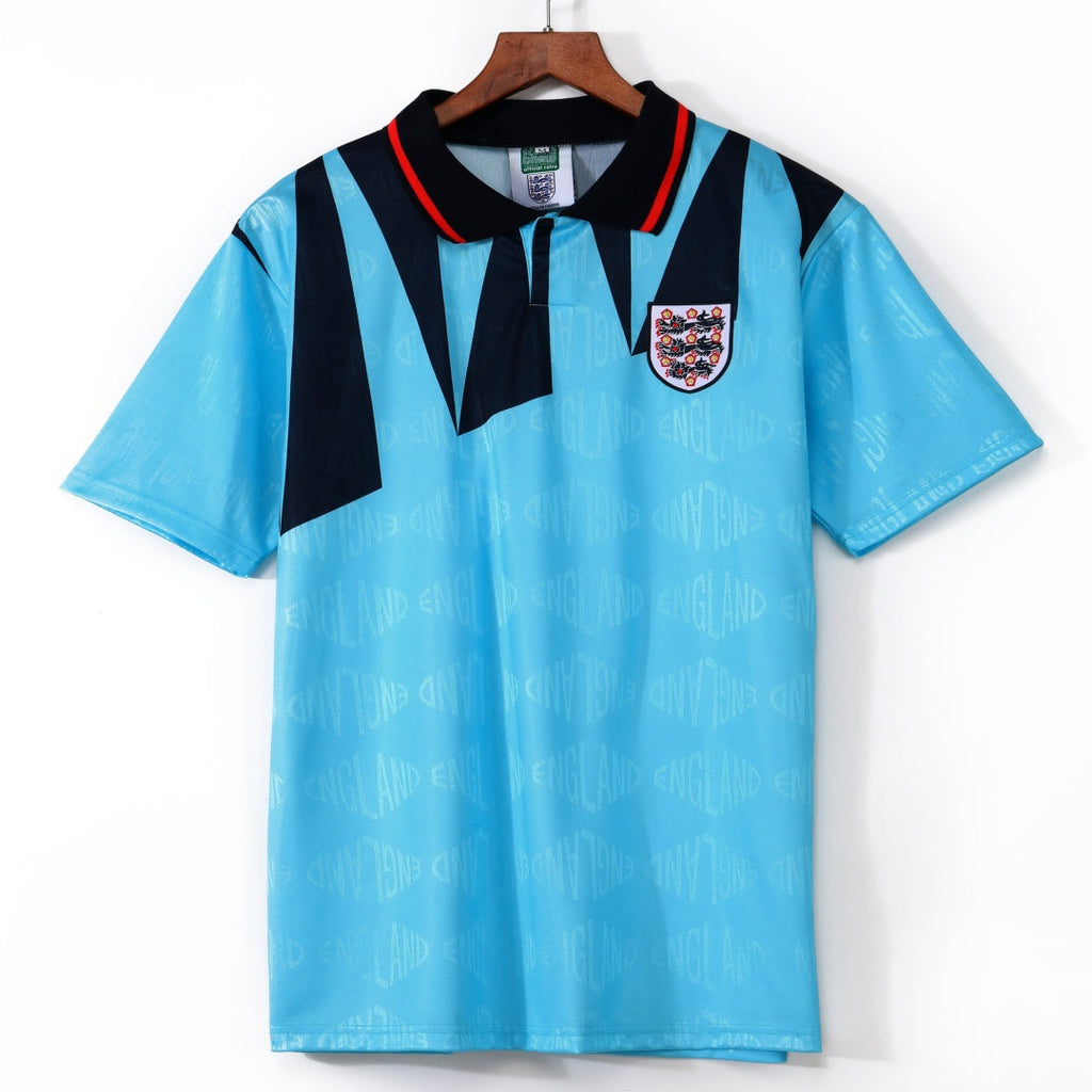 Maillot rétro de l'Angleterre 1992, maillot de football de style third par Le 12 -ème Maillot, vue de face.