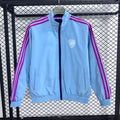 Veste coupe-vent réversible Arsenal Le 12 -ème Maillot, veste sportive avec logo d'équipe, coloris contrastés, tissu léger.