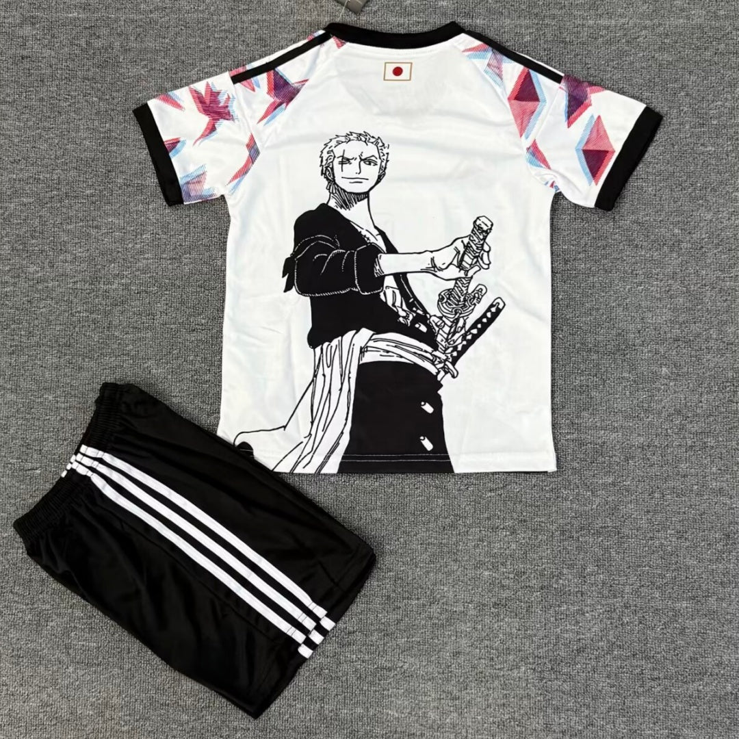Ensemble enfant 25/26 Le 12 -ème Maillot inspiré de l'anime japonais, coloré avec motifs illustrant l'univers manga.