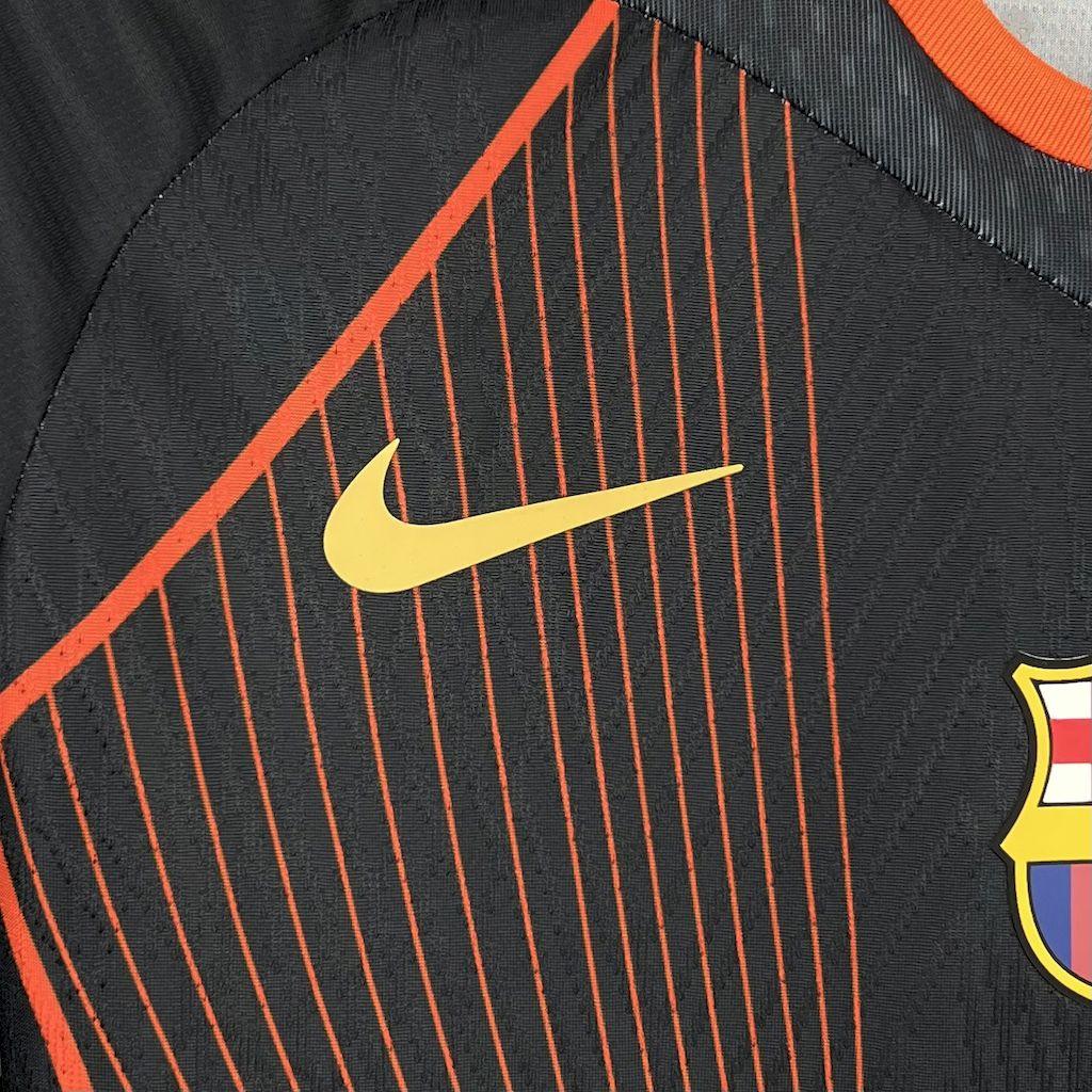 Maillot FC Barcelone concept 2025-26 de Le 12 -ème Maillot, vue frontale avec logo et design moderne.