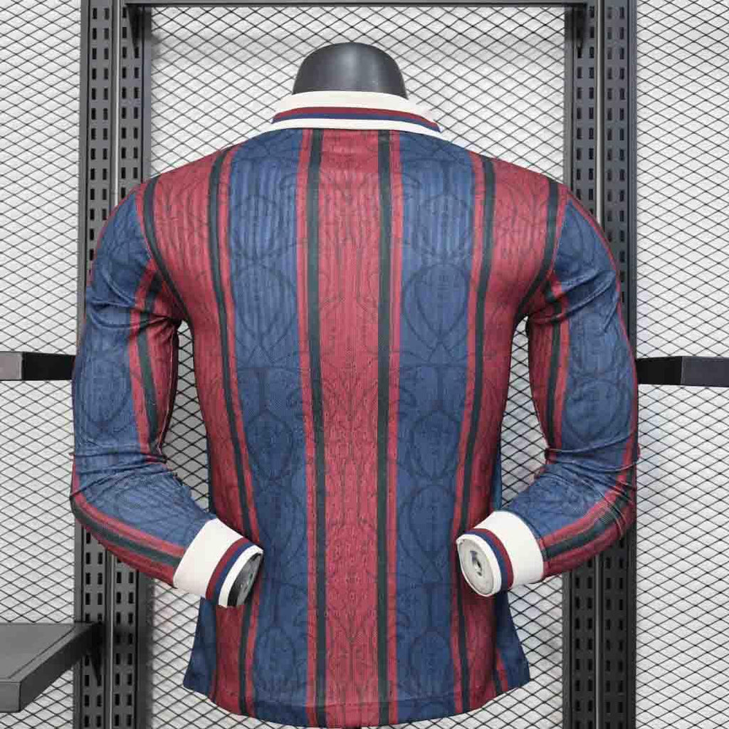 Maillot FC Barcelone à manches longues, concept 2025-26, par Le 12 -ème Maillot, vue de face avec logo du club.