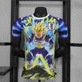 Maillot de football Japon X Vegeta 2024/2025, marque Le 12 -ème Maillot, vue du design coloré et logo sur le devant.