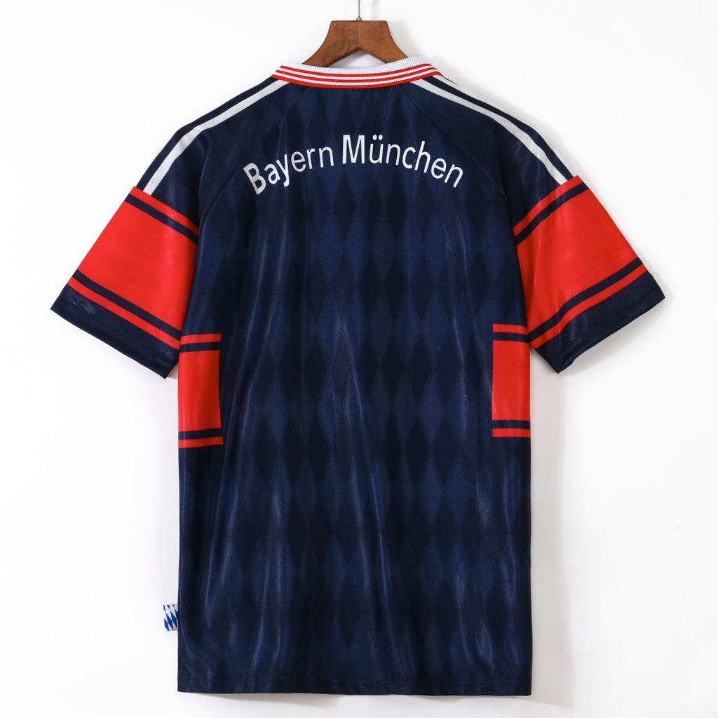 Maillot domicile rétro Bayern Munich 1997-1999 Le 12-ème Maillot, maillot de football en coton avec logo du club visible