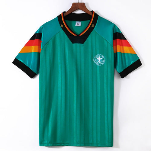 Maillot rétro extérieur de l'Allemagne 1992, marque Le 12ème Maillot, avec logo et design vintage visible sur l'image.