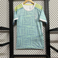 Maillot extérieur Juventus 2025-26 Le 12 -ème Maillot, maillot de football avec logo de la Juventus, vue de face.
