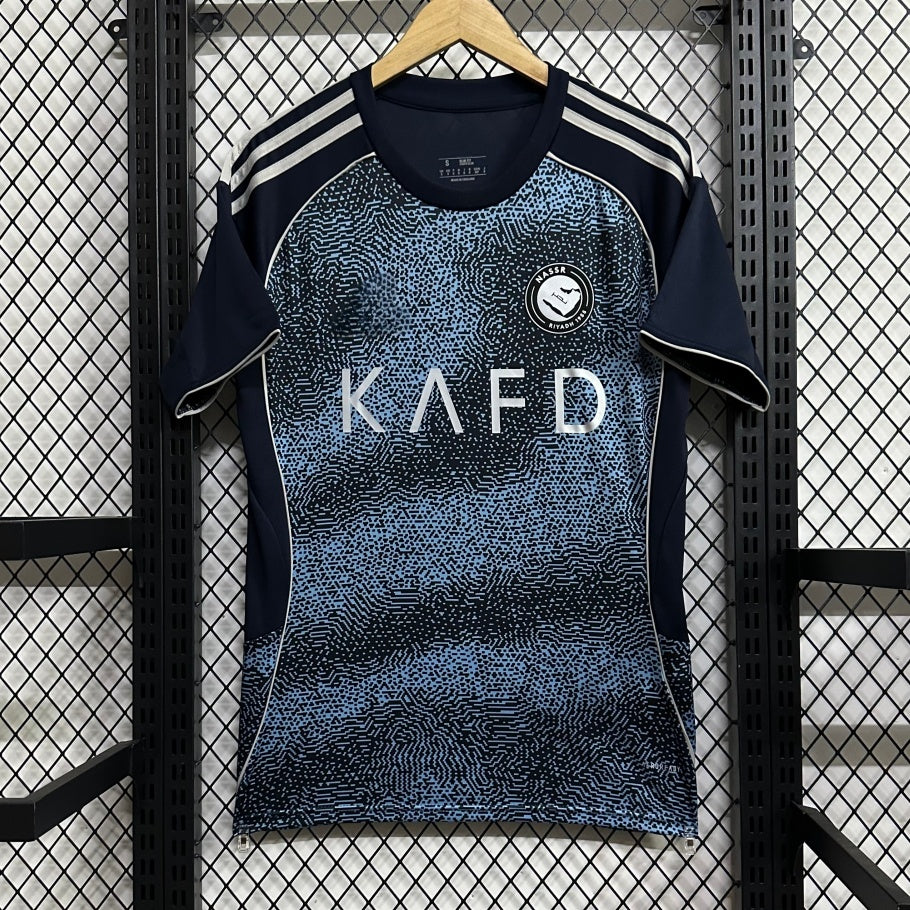 Maillot extérieur de football Le 12 AL-NASSR 25/26, maillot de sport avec logo de l'équipe, vue de face.