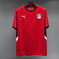 Maillot domicile 24/25 de l'Égypte, équipe de football Le 12-ème Maillot, vue du maillot avec logo et détails.