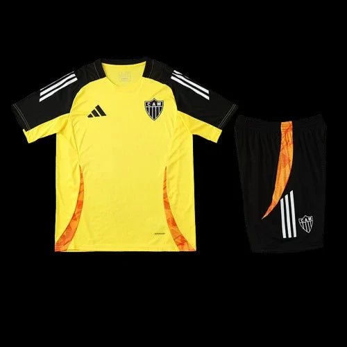 Ensemble Atletico Minero de Le 12, maillot et short de football, couleurs bleues et jaunes, vue de face.