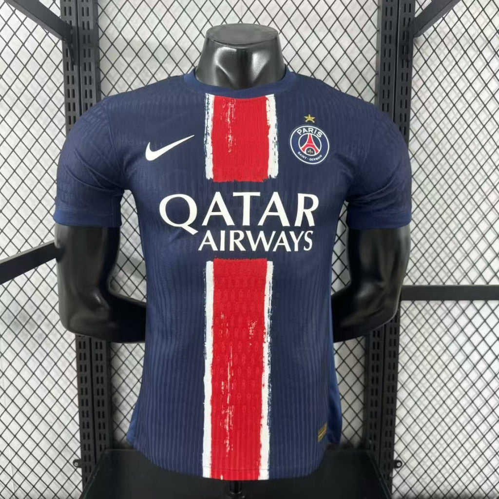 Maillot domicile 2024/2025 PSG Le 12-ème Maillot, maillot de football avec logo du PSG et design officiel pour la saison.