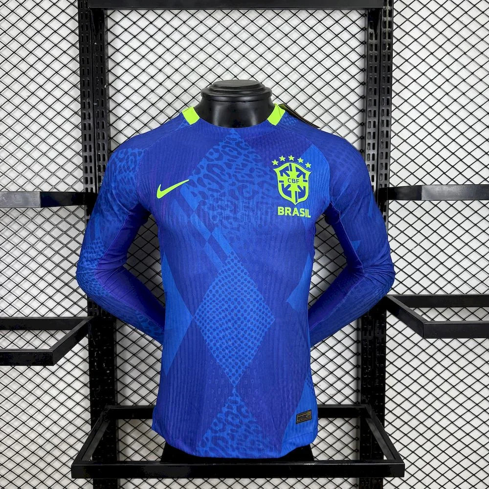 Maillot de football Brésil manches longues 2025, Le 12 -ème Maillot, vue de face, design officiel et logo visible.