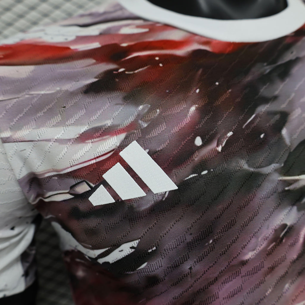 Maillot Japon Concept 2025-2026 de Le 12 -ème Maillot, vue de face avec design moderne et couleurs traditionnelles japonaises