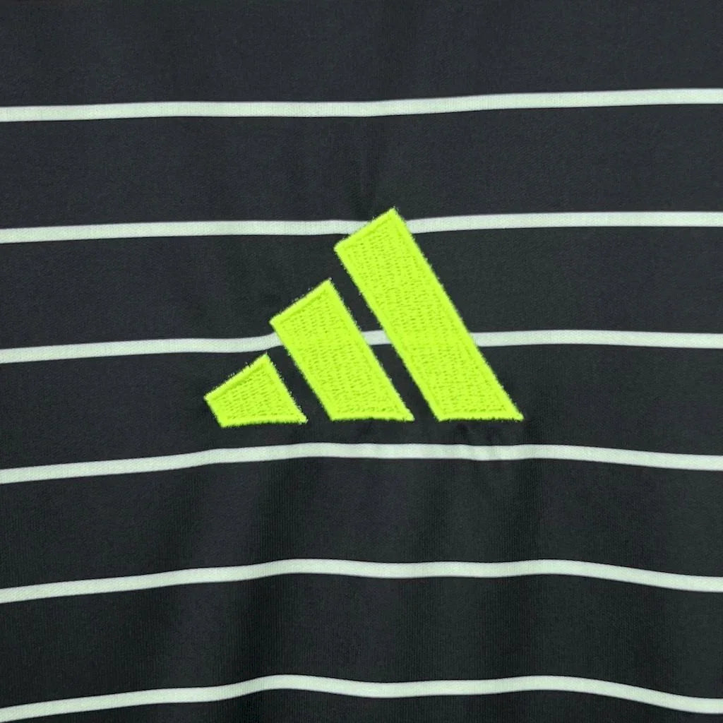 Maillot extérieur Celtic 2025-26 de Le 12 -ème Maillot, vue frontale avec logo et design officiel.