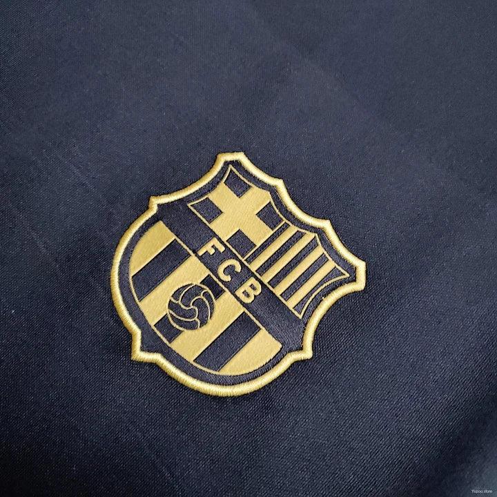 Maillot rétro de Barcelone 2019 de la marque Le 12 -ème, vue de face avec logo et design classique.