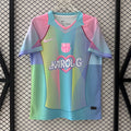Maillot FC Barcelone bleu pour enfants 25/26 ans, fabriqué par Le 12 -ème Maillot, affichant le logo du club et détails de style.