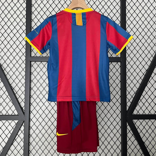 Maillot enfant Barcelone domicile 2010-2011 Le 12-ème Maillot, tenue de football rétro pour jeune supporter.
