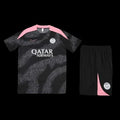 Ensemble PSG Le 12 -ème Maillot, maillot de football bleu et rouge avec logo et détails du club, vue de face.