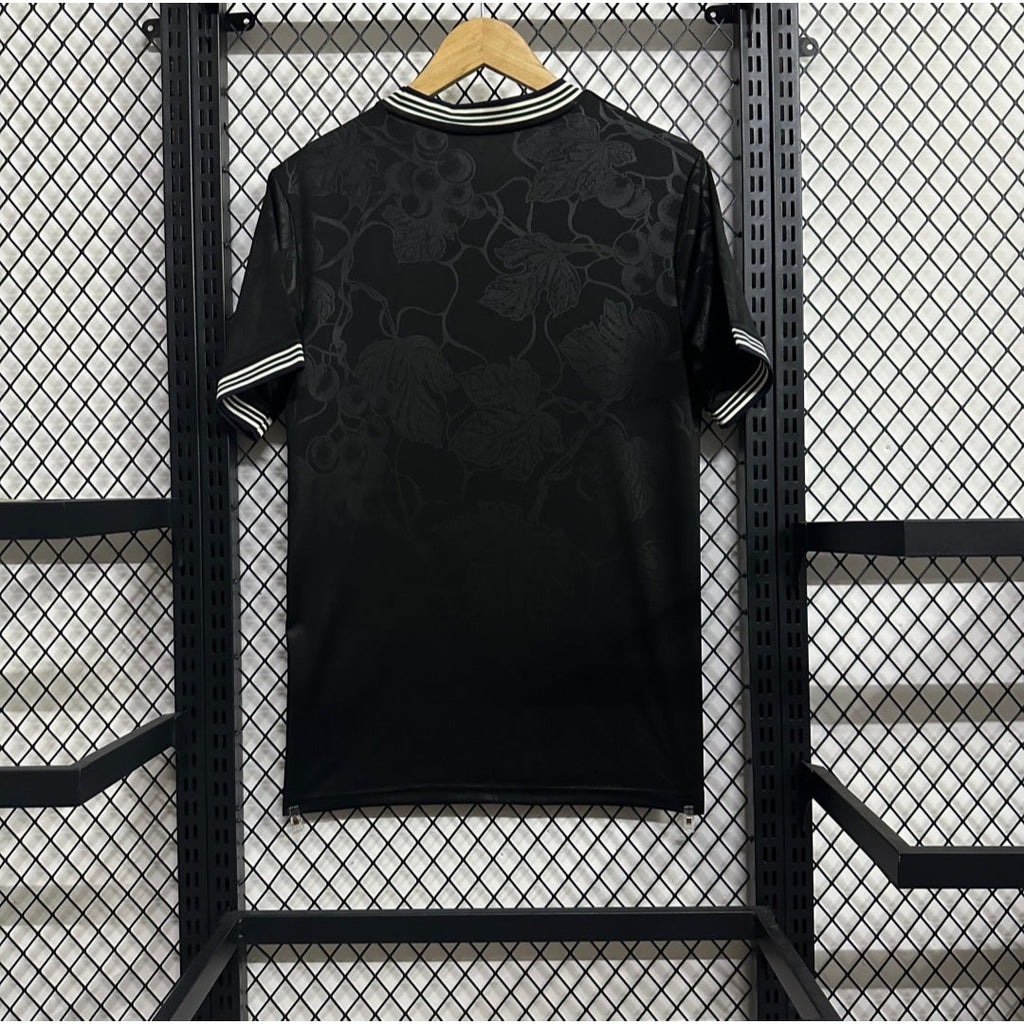 Maillot third Juventus 25/26 de la marque Le 12 -ème Maillot, vue de face avec logo et détails du design.