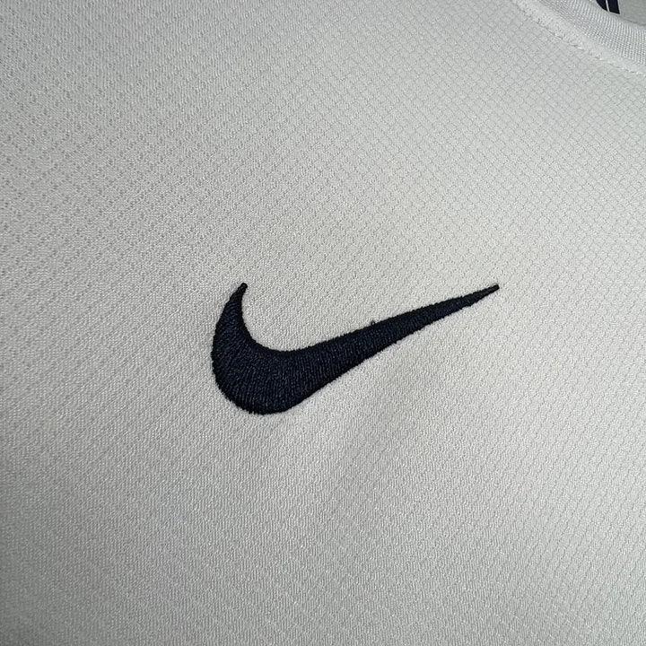 Maillot spécial Paris Saint Germain 2023-2024 Le 12-ème Maillot, maillot de football coloré avec logo et détails saison 2023-2024