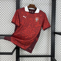 Maillot Portugal d'entraînement 2025-26 de la marque Le 12 -ème Maillot, vue de face, avec logo et design coloré.