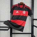 Maillot Flamengo 2026-27 de la marque Le 12 -ème Maillot, vue de face avec logo et détails du maillot de football.