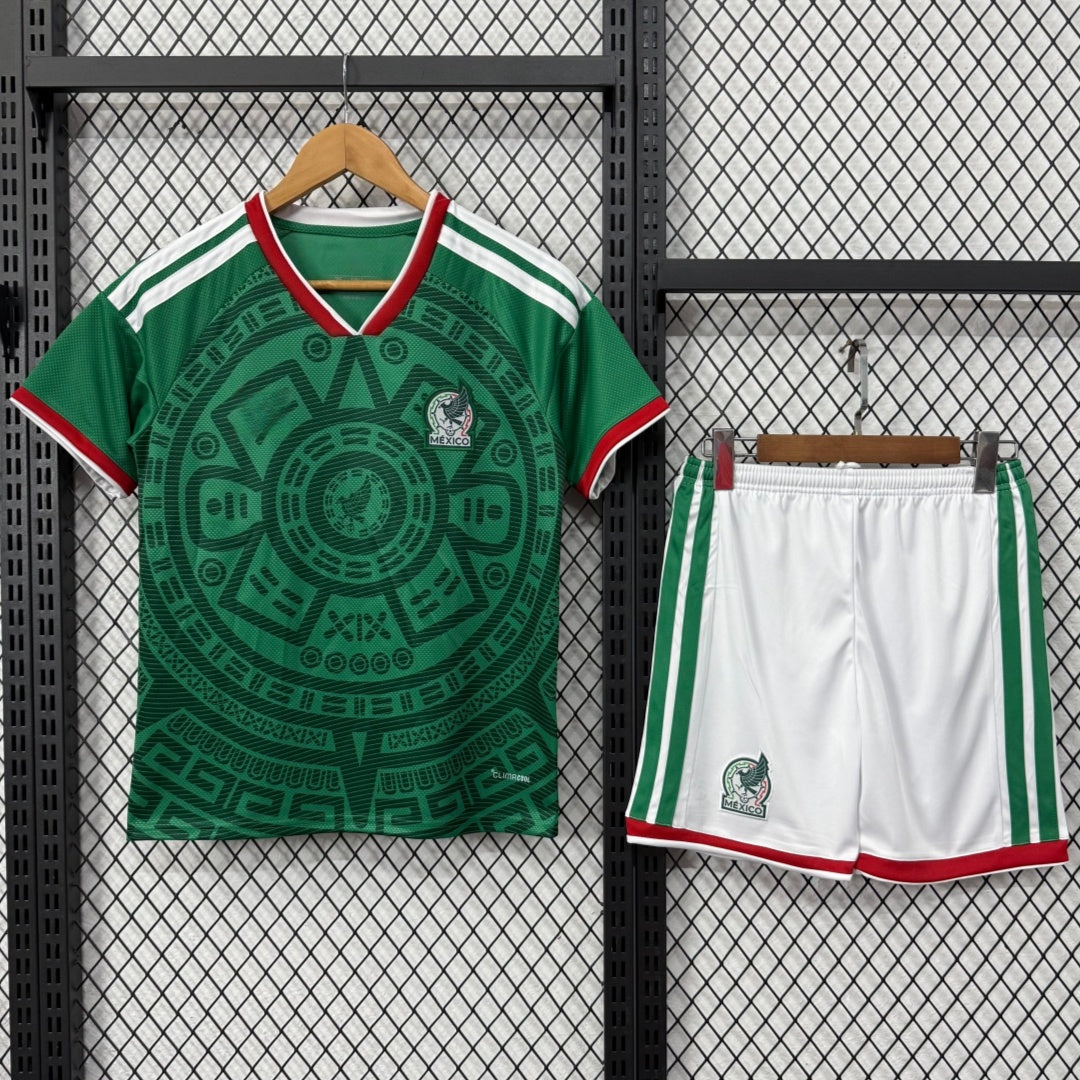 Maillot domicile adulte Mexique 25/26 Le 12 -ème Maillot, jersey vert avec logo officiel, vue de face.