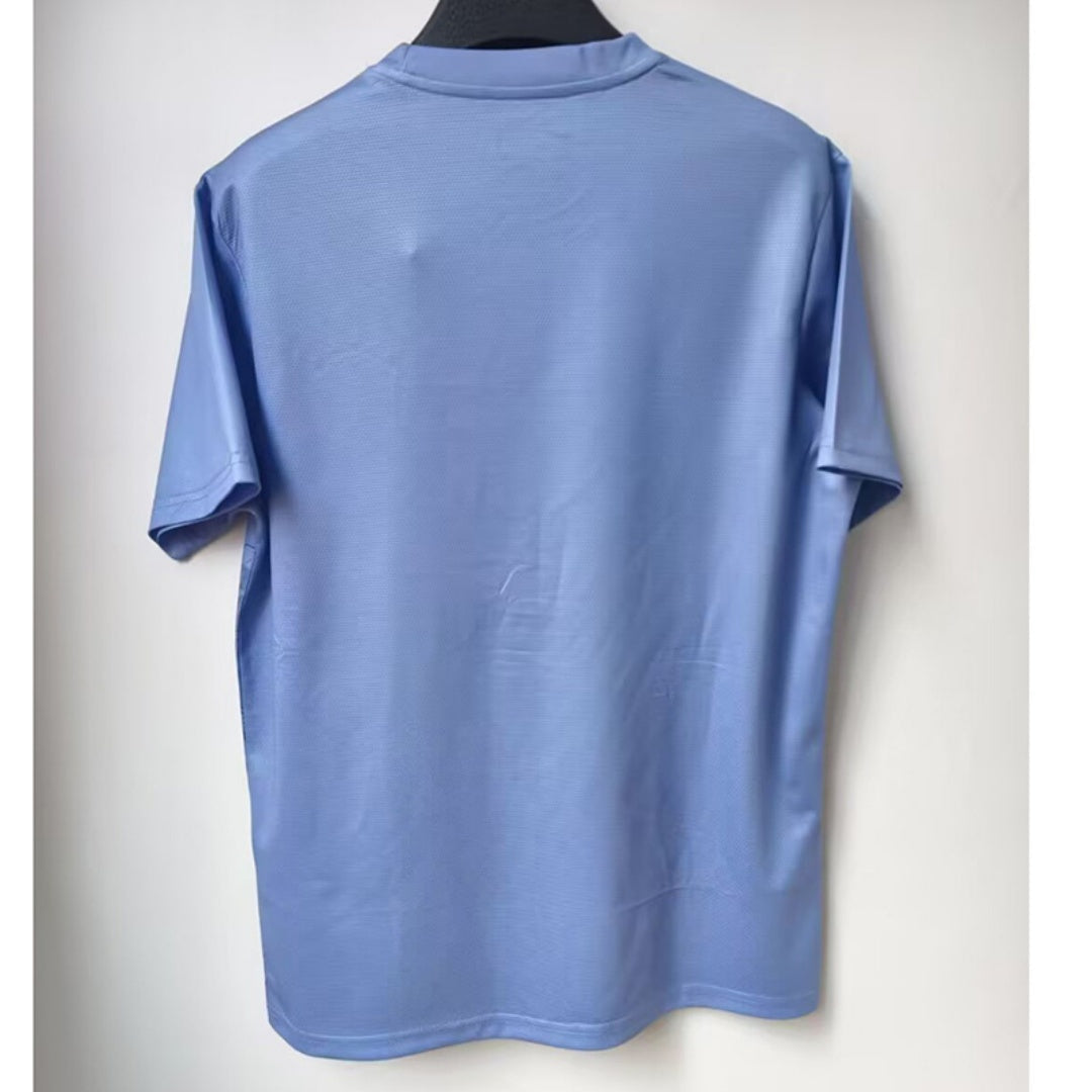Maillot de football gris Brésil 25/26 Le 12 -ème Maillot, détail du logo et design du maillot pour la saison 2025-2026