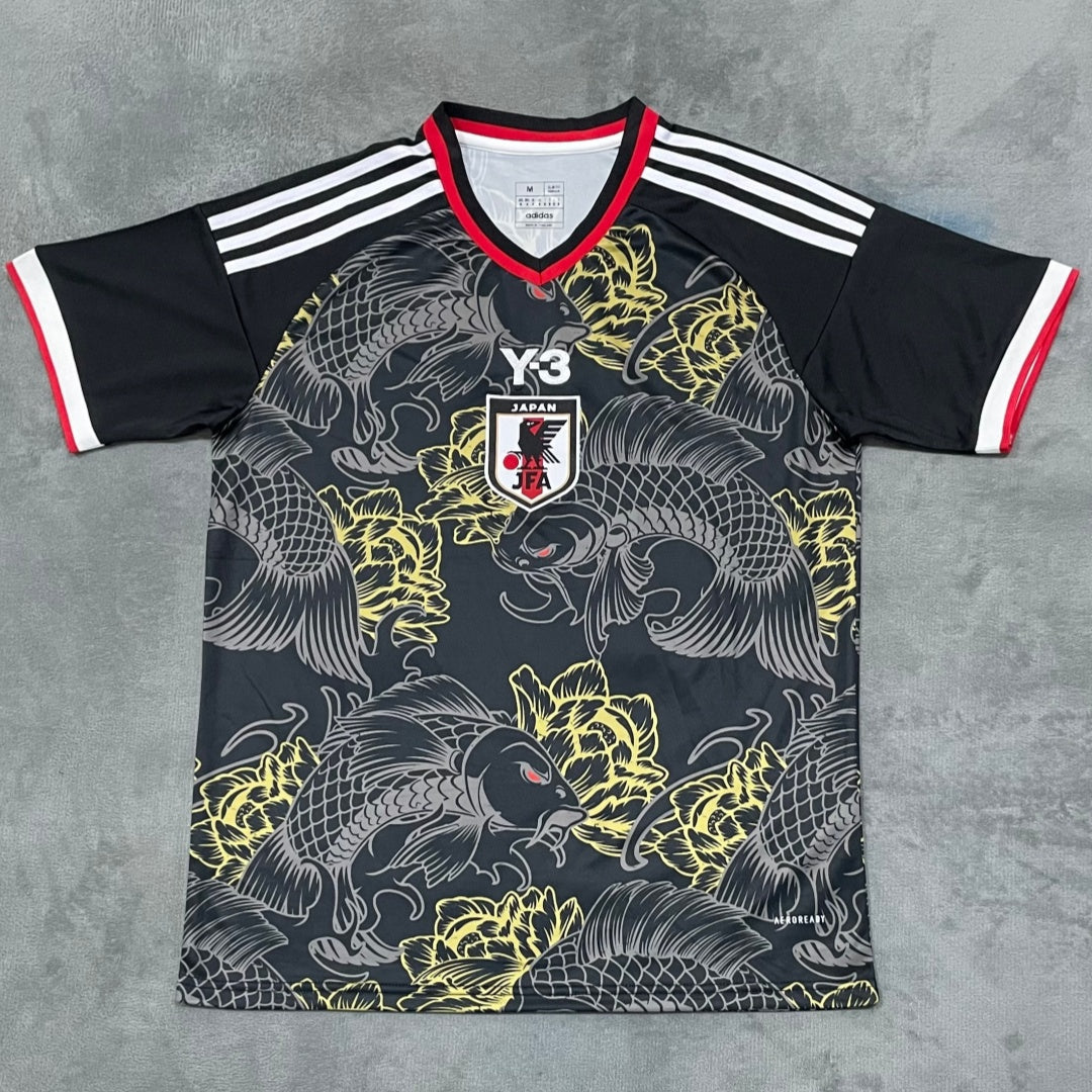 Maillot 24/25 Japon style D de Le 12 -ème Maillot, design sportif avec motifs colorés, vue de face.
