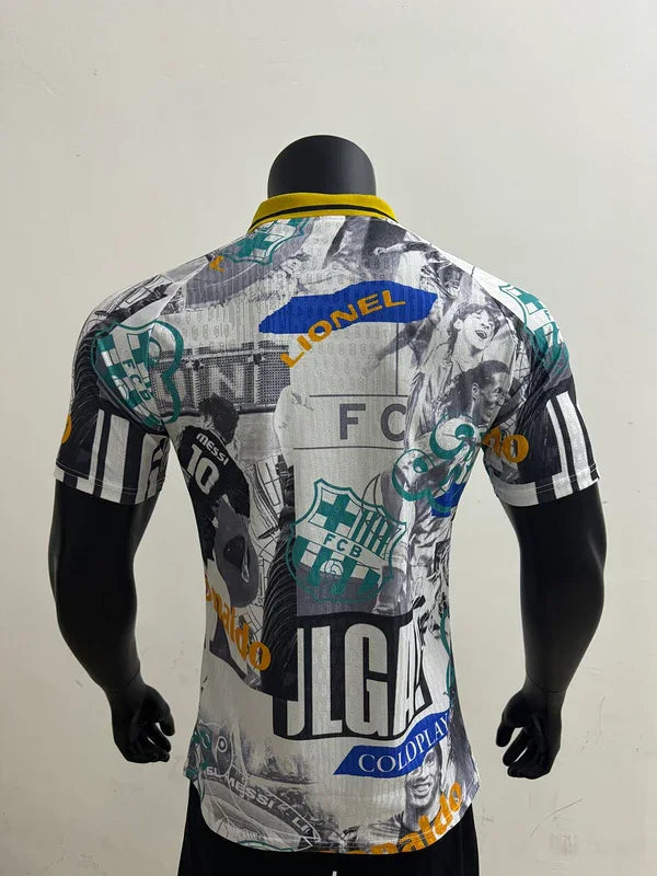 Maillot FC Barcelone concept 2025-26 par Le 12 -ème Maillot, devant avec le logo du club et design innovant bleu et grenat.
