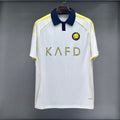 Maillot AL-NASSR Third de Le 12 -ème Maillot, maillot de football 25/26 avec logo et design coloré visible sur l'image.