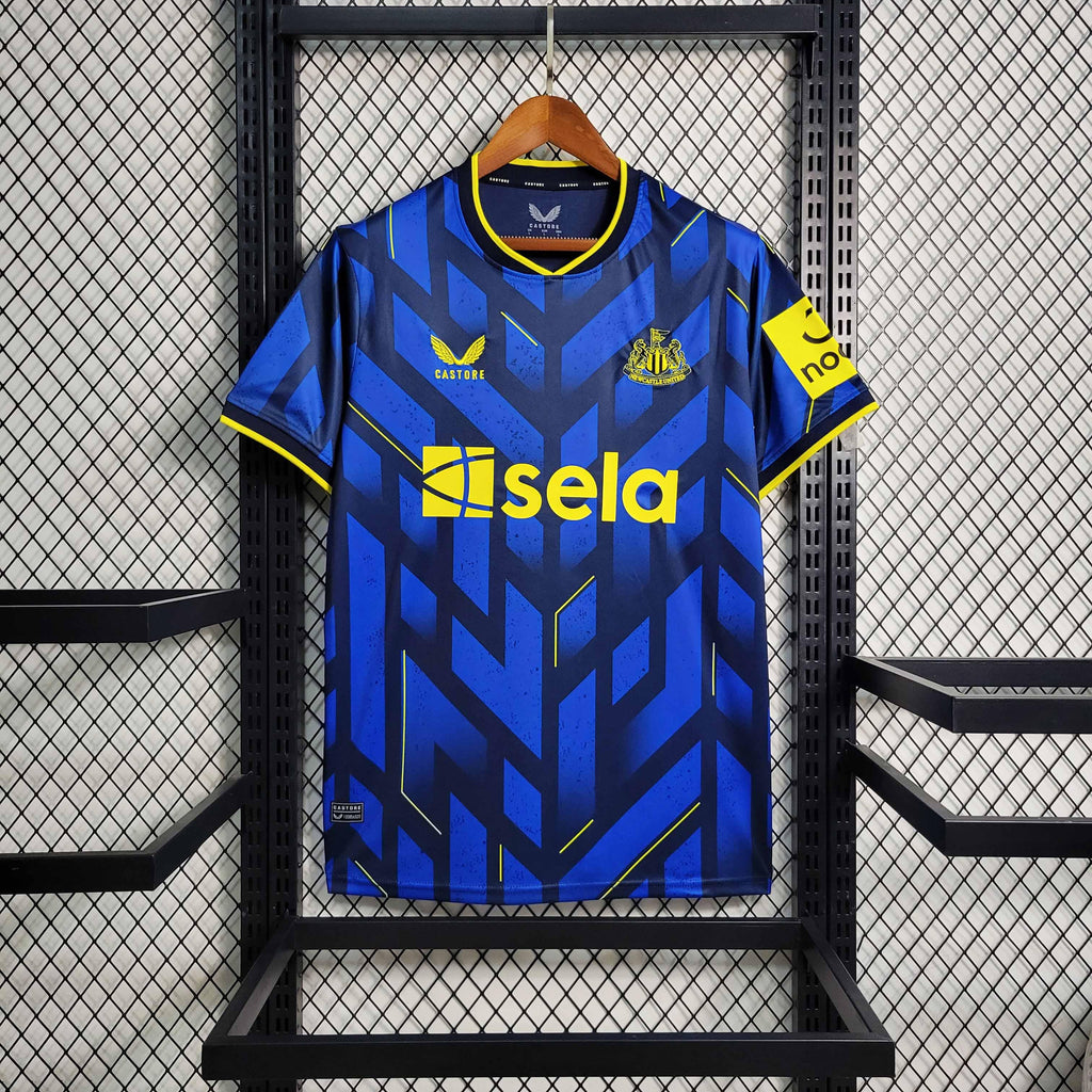 Maillot extérieur Newcastle 2023-24 Le 12 -ème Maillot, maillot de football avec logo et design officiel, vue de face