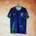 Maillot de football Brésil bleu taille 25/26, marque Le 12 -ème Maillot, vue front avec détails du design.