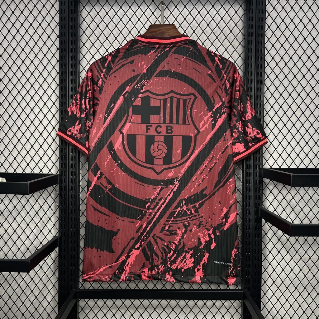 Maillot de football Le 12 -ème Maillot Barcelone 25/26 spécial C, maillot de sport avec logo et détails colorés.