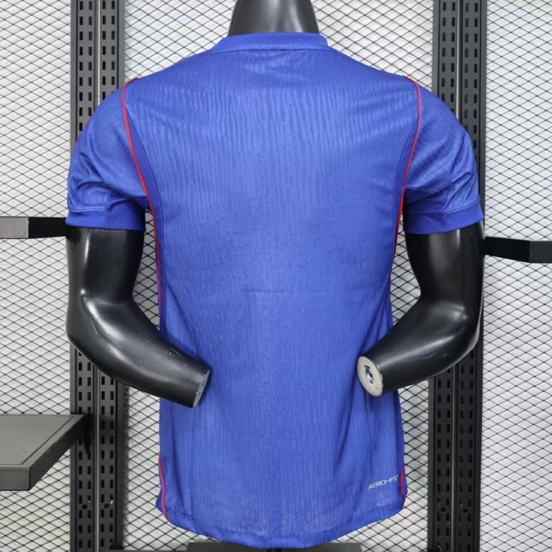 Maillot extérieur de football pour enfant 25/26 ans de la Croatie, marque Le 12 -ème Maillot, affichant les couleurs nationales.