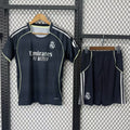 Maillot extérieur Le 12 -ème Maillot pour adulte, ensemble Real Madrid 25/26, jersey de football avec logo et design officiel.