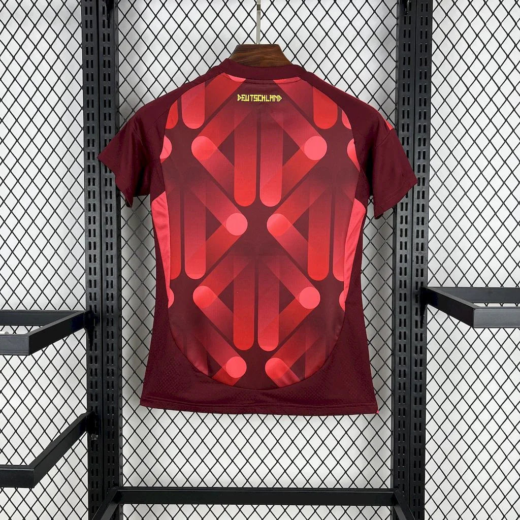 Maillot féminin Allemagne Euro 2025 Le 12, maillot de football avec logo et design sportif visible sur fond blanc.