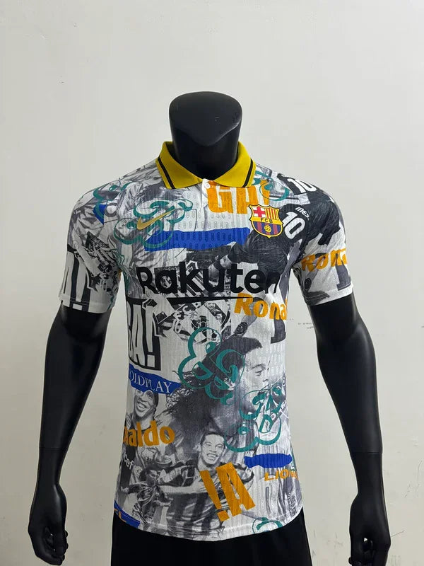 Maillot FC Barcelone concept 2025-26 de Le 12 -ème Maillot, devant avec logo et design moderne, en tissu léger et respirant.