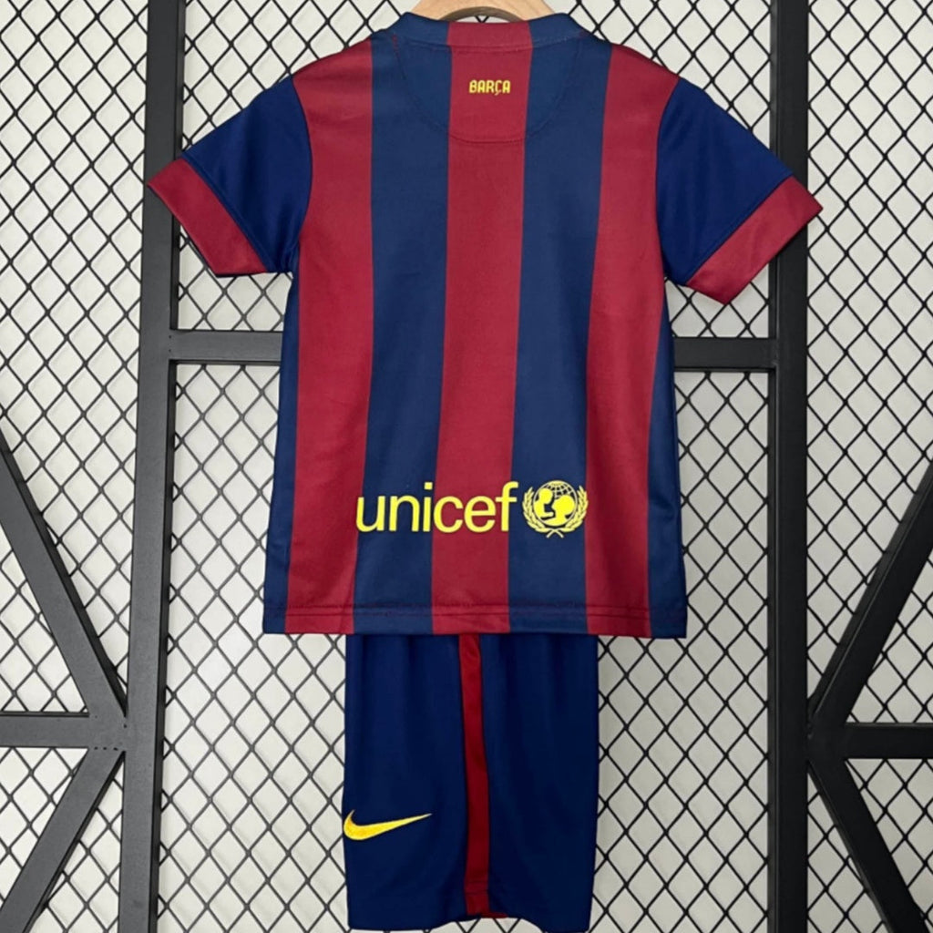 Maillot domicile rétro pour enfant Barcelone 2014-2015, marque Le 12 -ème Maillot, devant avec logo FC Barcelone.